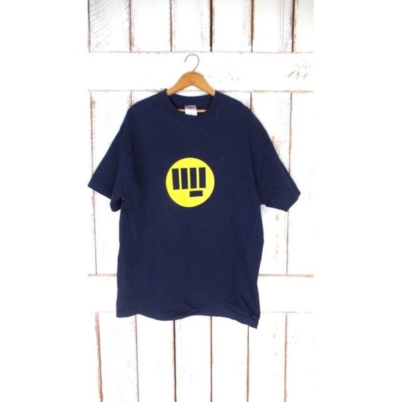 Dark blue and yellow graphic print t shirt / xlarge - Picture 4 of 5